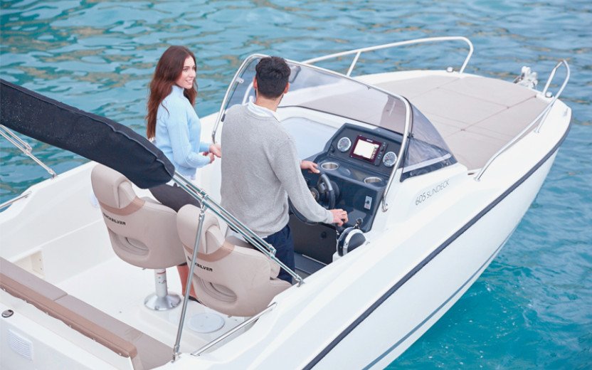 ACTIV 605 SUNDECK - Seine Nautic