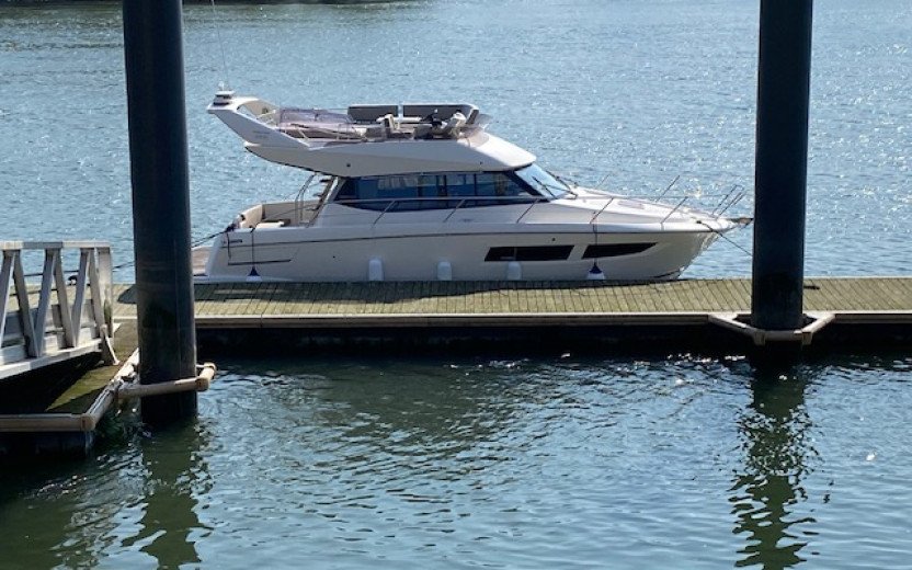 Prestige 350 - Seine Nautic