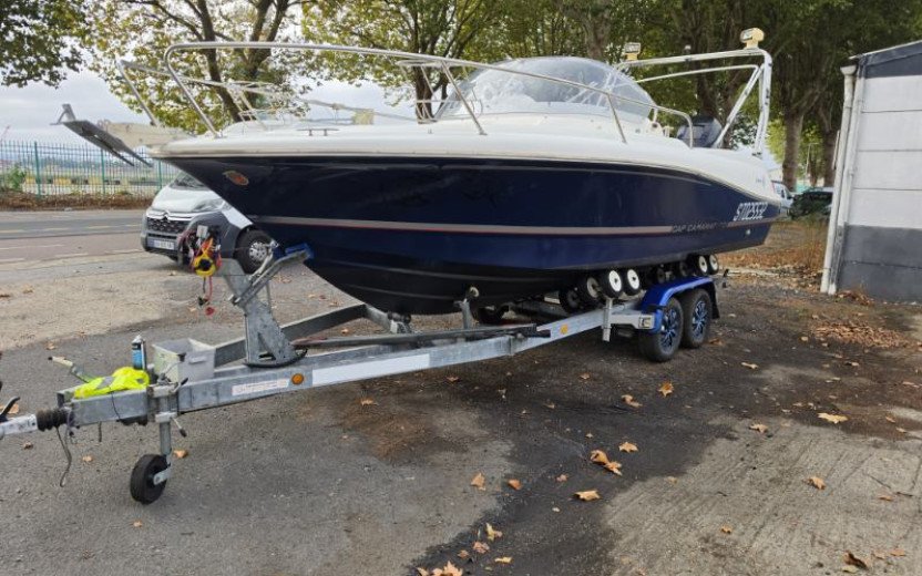 CAP CAMARAT 715WA - Seine Nautic